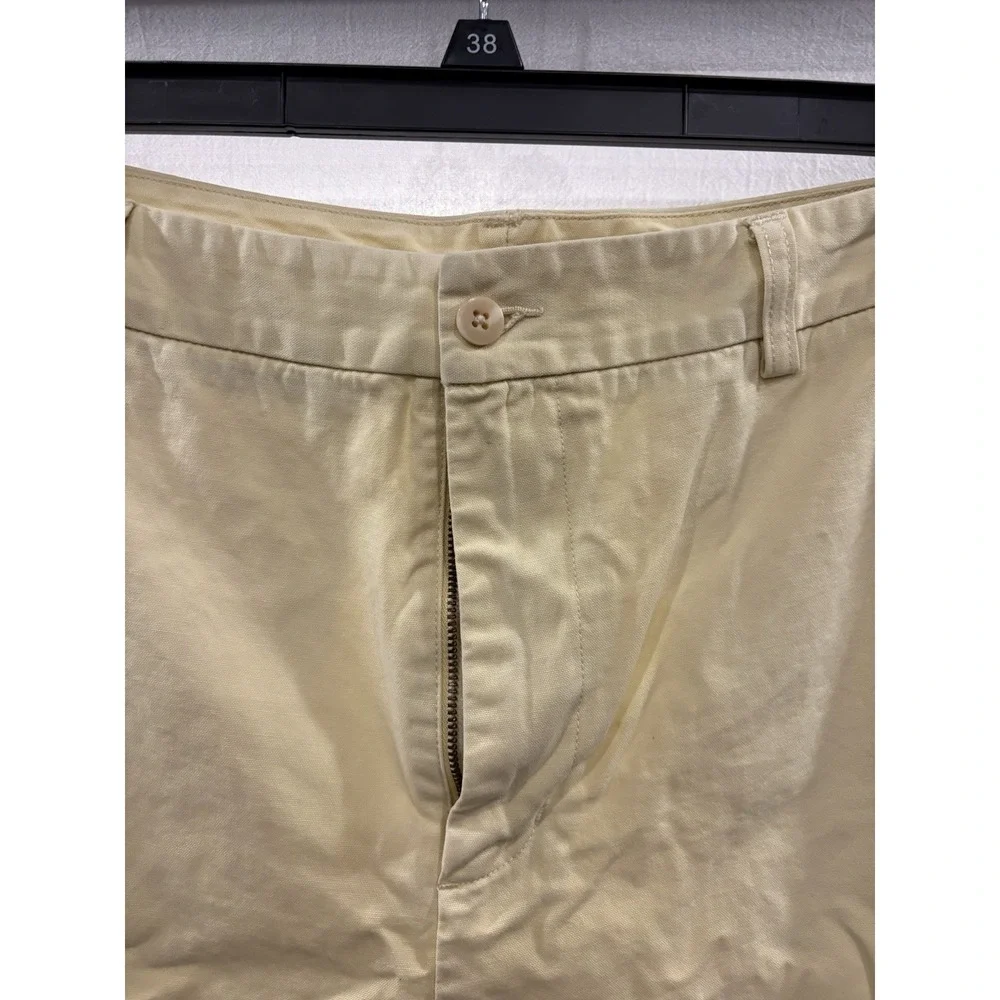 Vineyard Vines Men's Shorts Size 36 Yellow Flat Front Chino Casual Preppy Whale